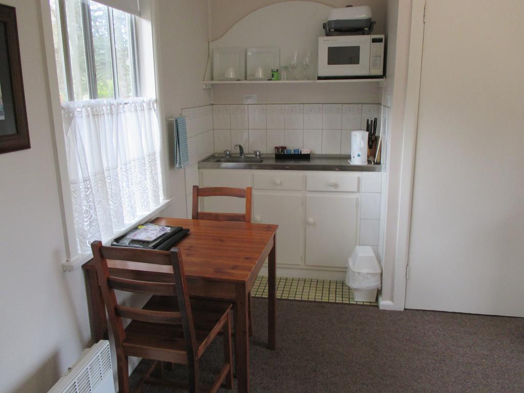 Alpine Park Riverside Cottages Porepunkah Eksteriør bilde