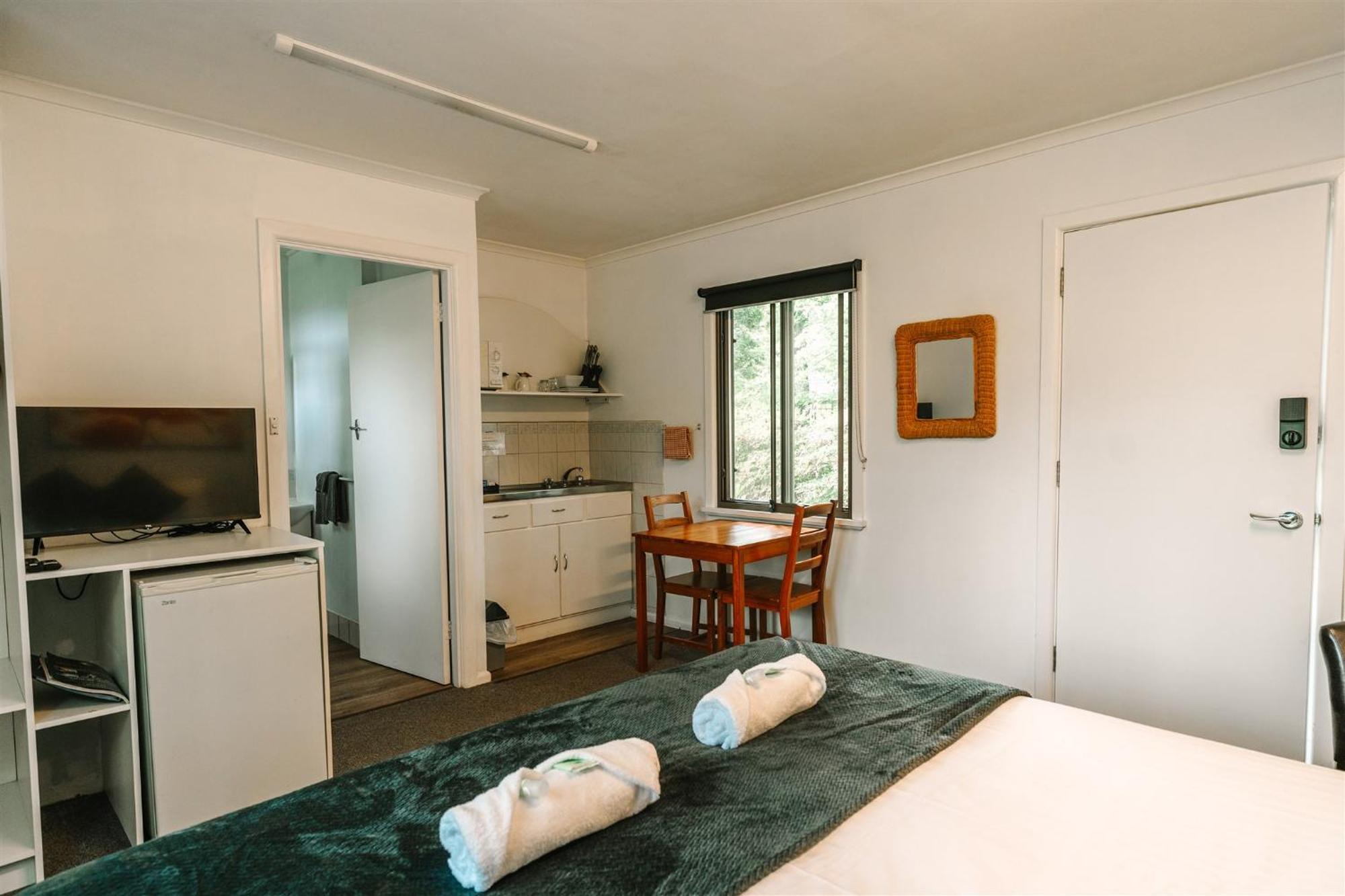 Alpine Park Riverside Cottages Porepunkah Eksteriør bilde